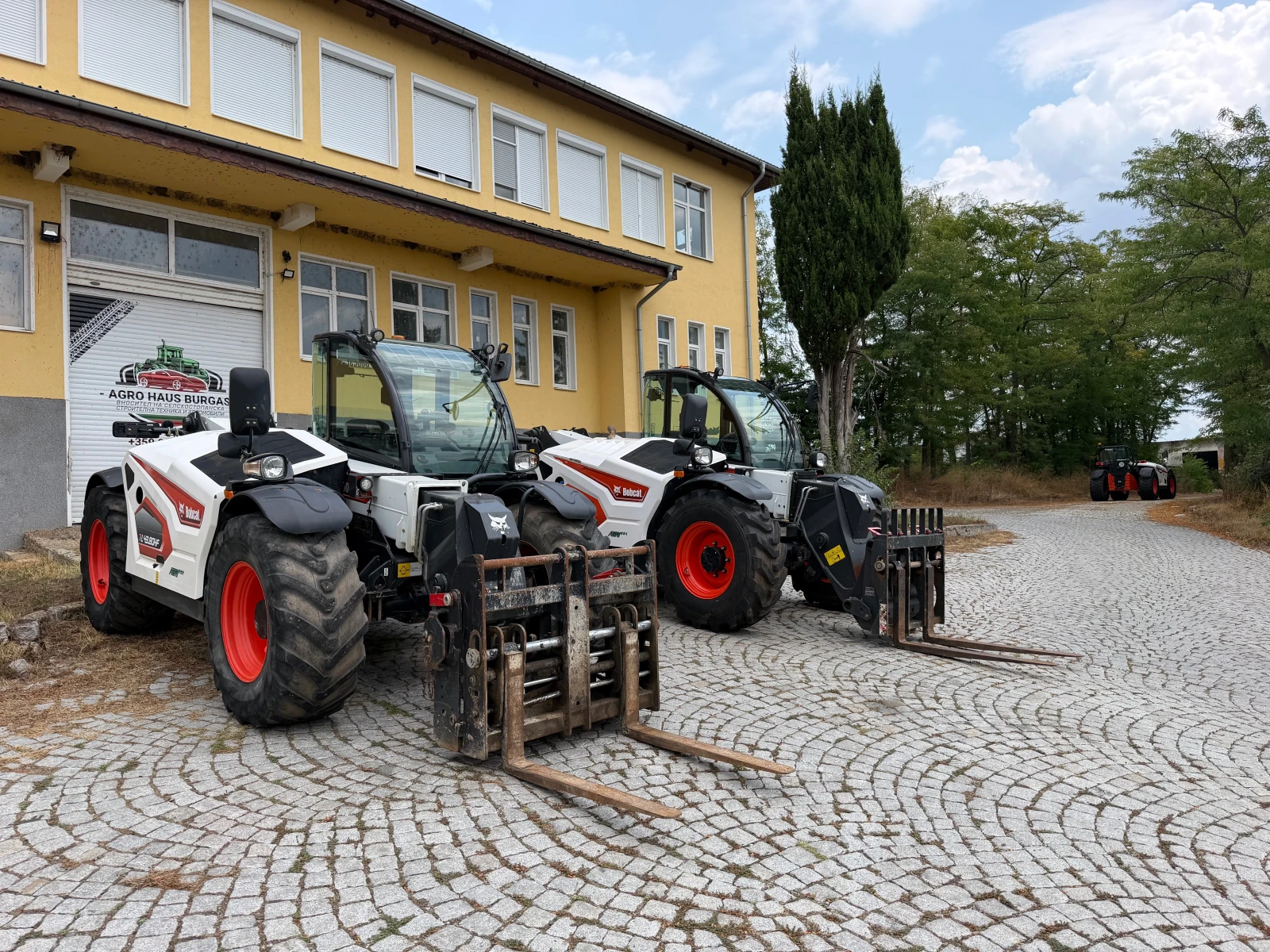 Телескопичен товарач Bobcat TL 43.80 HF AGRI ЛИЗИНГ