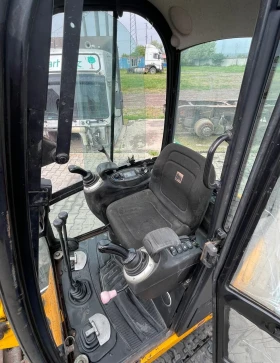 Багер JCB 8018, снимка 13