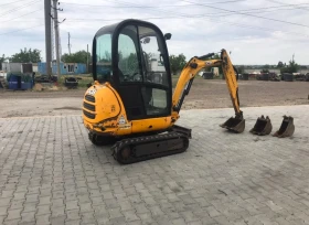 Багер JCB 8018