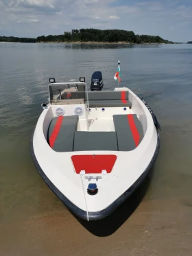 Моторна яхта Admiral Аdmiral, снимка 10