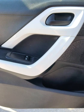 Peugeot 208, снимка 7