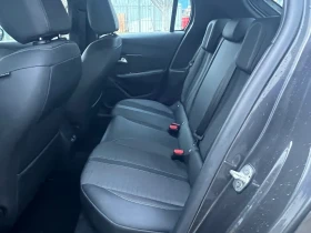 Peugeot 208 1.2i TURBO NAVI/LED, снимка 17
