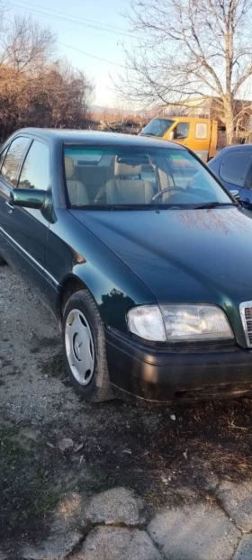Mercedes-Benz C 180 