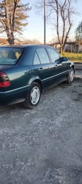 Mercedes-Benz C 180 undefined | Auto.bg — изображение 4