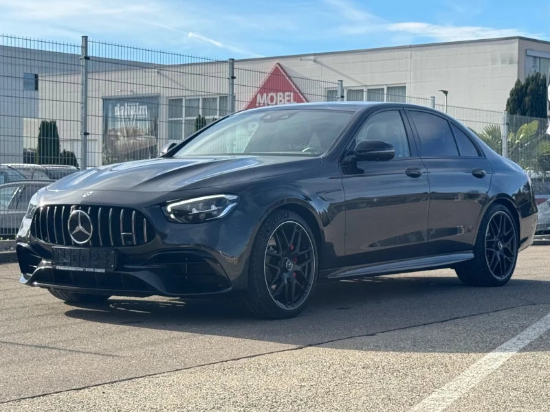Mercedes-Benz E 63 AMG AMG 4M S, снимка 3 - Автомобили и джипове - 7865980