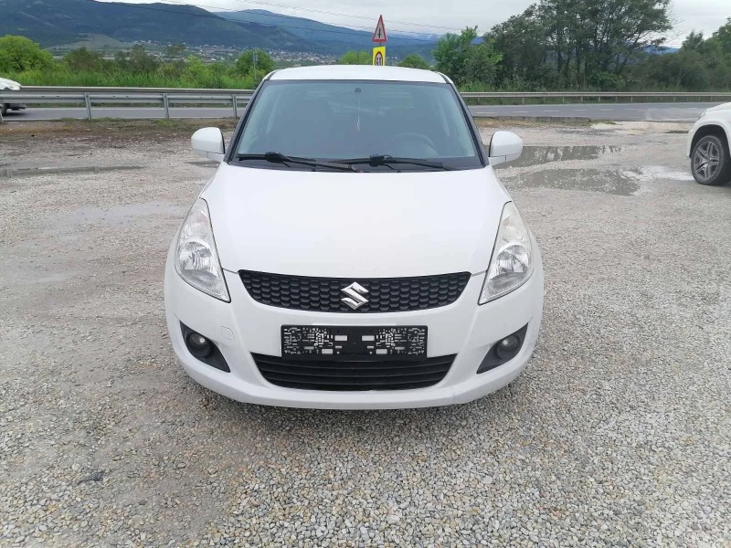 Suzuki Swift 1. 3, снимка 2 - Автомобили и джипове - 45954676