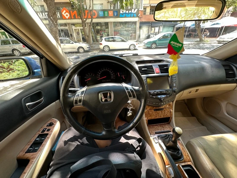 Honda Accord 2.2 i-CTDi, снимка 6 - Автомобили и джипове - 48376148