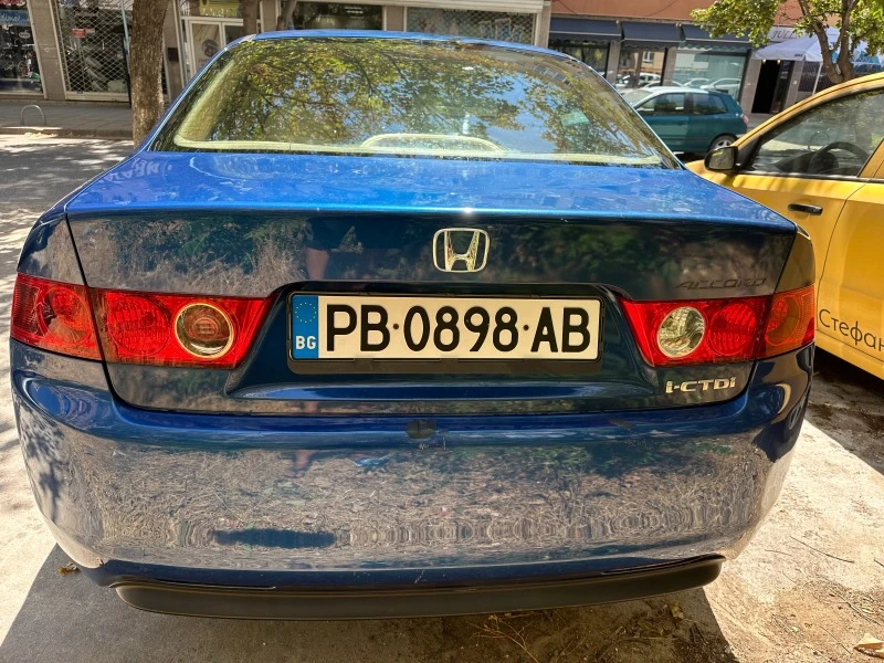 Honda Accord 2.2 i-CTDi, снимка 2 - Автомобили и джипове - 48376148