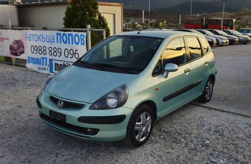 Honda Jazz 1.4i.83кс.Клима 4 Врати ТОП.състояние, снимка 1 - Автомобили и джипове - 47513774