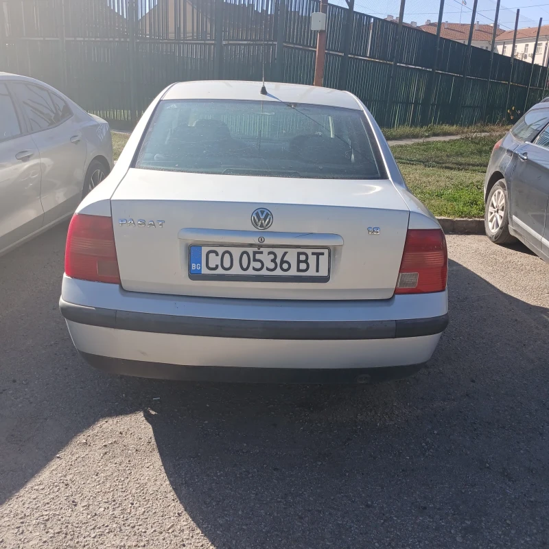 VW Passat Взв, снимка 3 - Автомобили и джипове - 47702350