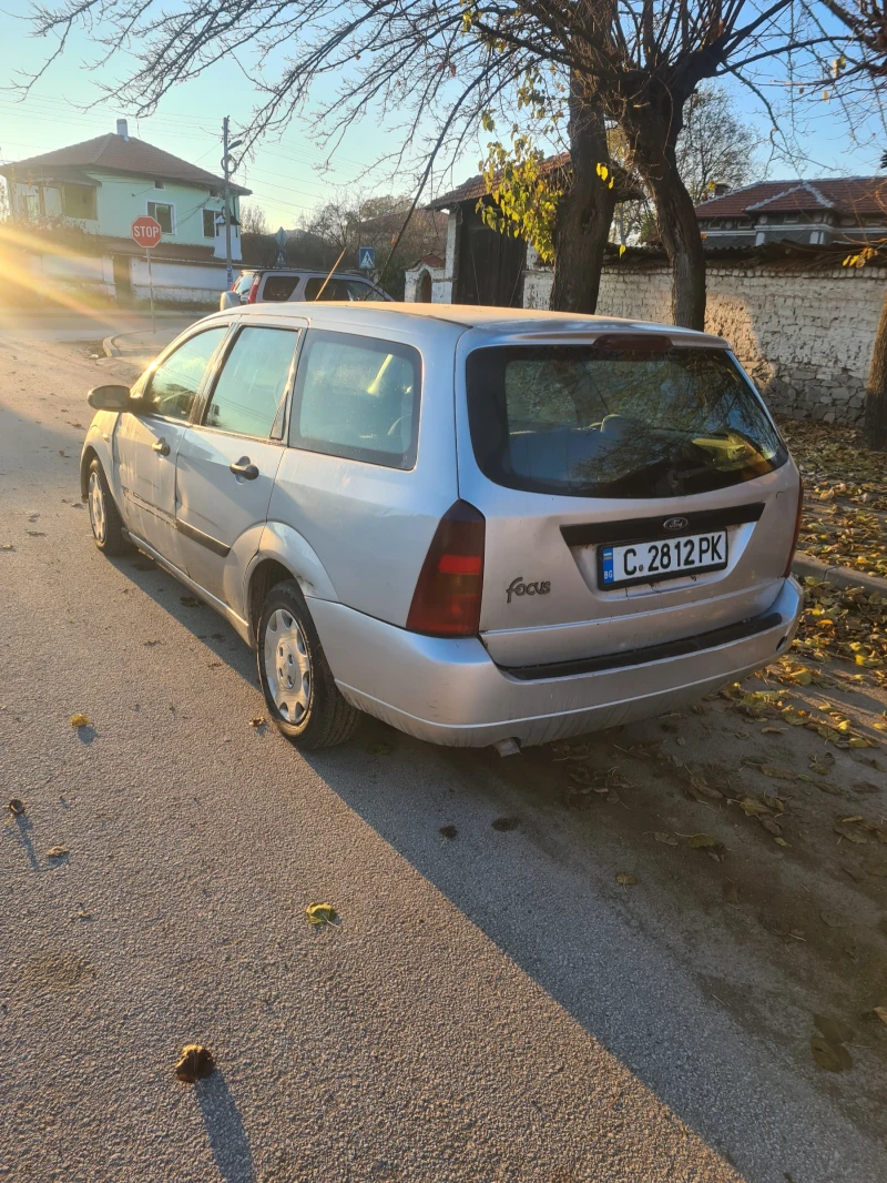 Ford Focus, снимка 7 - Автомобили и джипове - 48027393