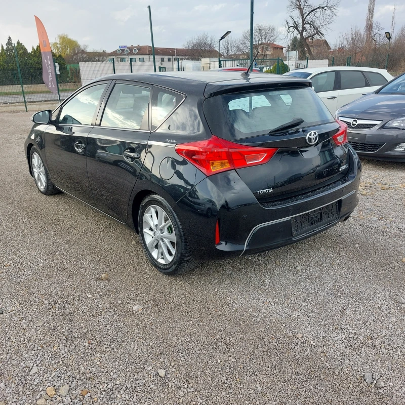 Toyota Auris 2.0 D4-D, снимка 6 - Автомобили и джипове - 49517597