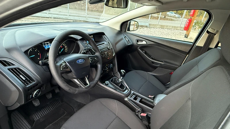 Ford Focus 1.5TDCI/95к.с./EURO 6B/LED/ВНОС ОТ ИТАЛИЯ, снимка 12 - Автомобили и джипове - 52157962