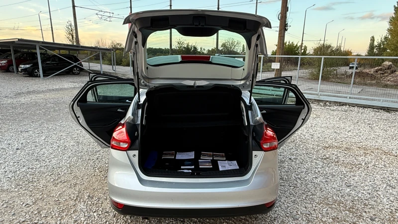 Ford Focus 1.5TDCI/95к.с./EURO 6B/LED/ВНОС ОТ ИТАЛИЯ, снимка 9 - Автомобили и джипове - 52157962