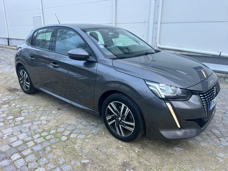 Peugeot 208 1.2i TURBO NAVI/LED, снимка 3 - Автомобили и джипове - 52901190