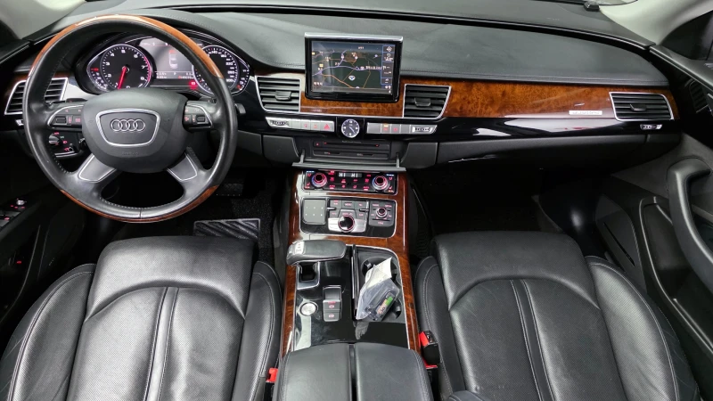 Audi A8 3.0 TFSI/Пълна сервизна история !!!, снимка 6 - Автомобили и джипове - 53248110
