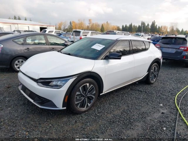 Kia EV6  LIGHT - изображение 3