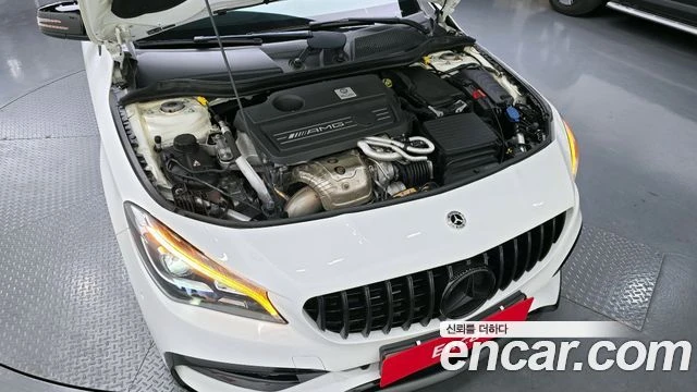 Mercedes-Benz CLA 45 AMG 4MATIC* ПОДГРЕВ* , снимка 15 - Автомобили и джипове - 54943120