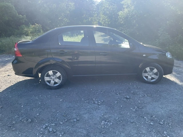 Chevrolet Aveo, снимка 5 - Автомобили и джипове - 56037977