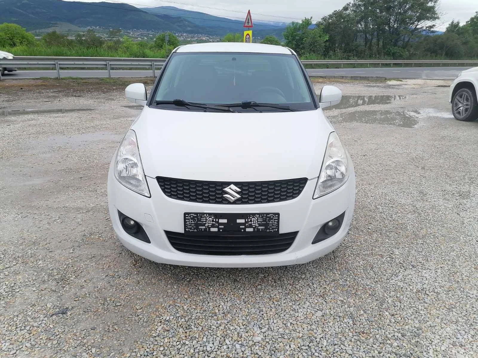 Suzuki Swift 1. 3 - изображение 2