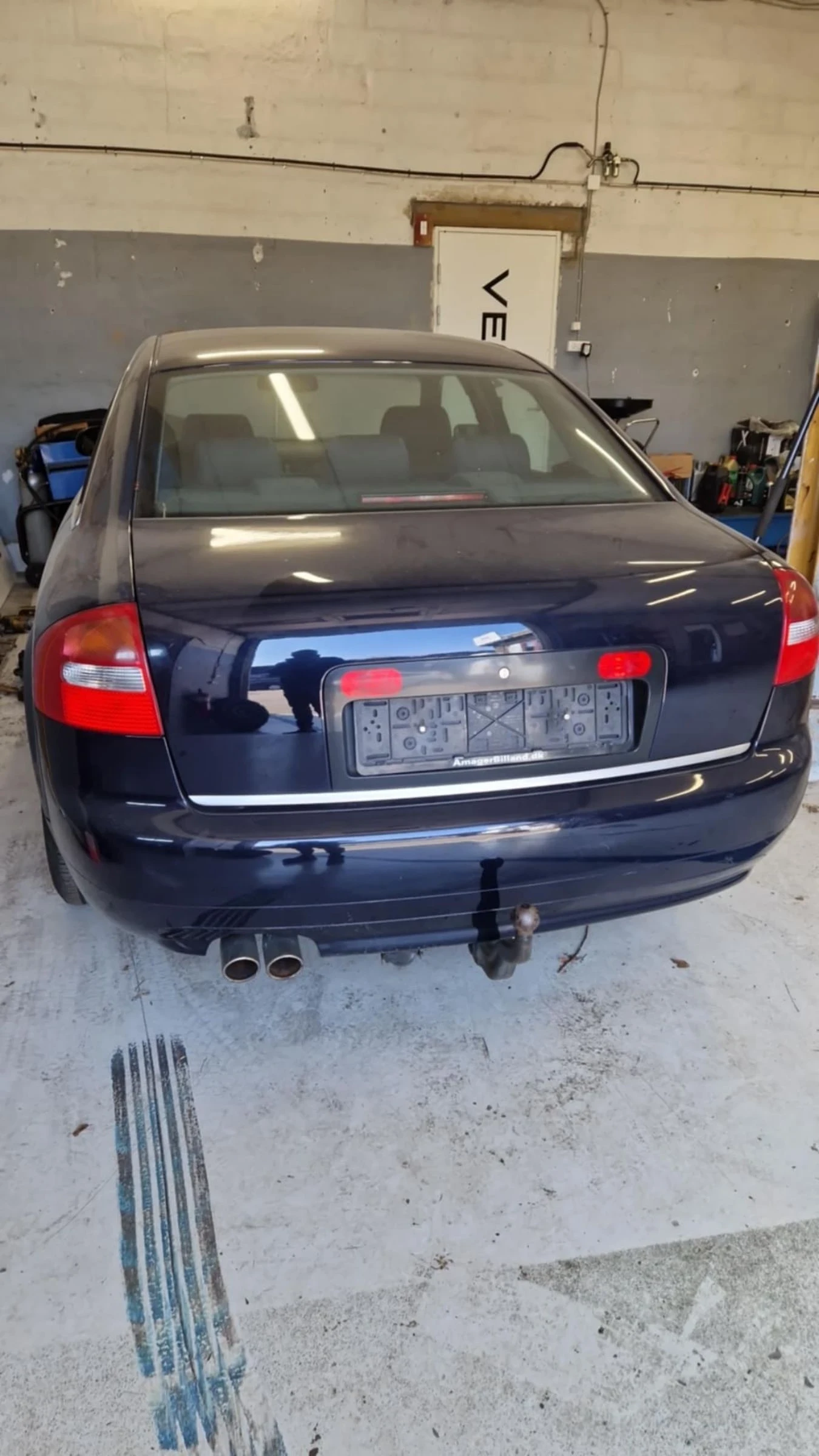 Audi A6 2.4 V6 - изображение 8