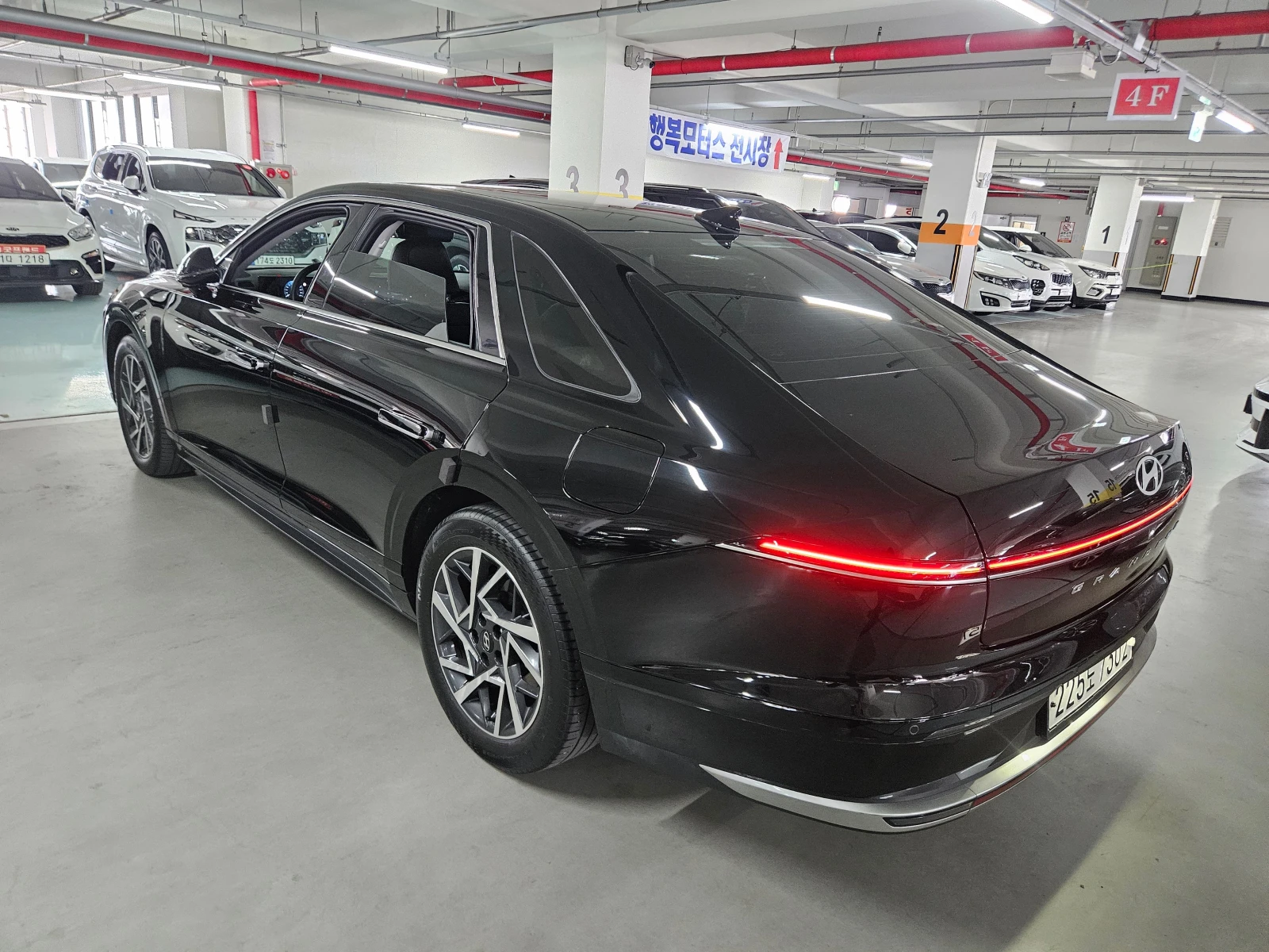 Hyundai Grandeur 3.5 GN7, LPG, 2WD, Гаранция 2г.  - изображение 5