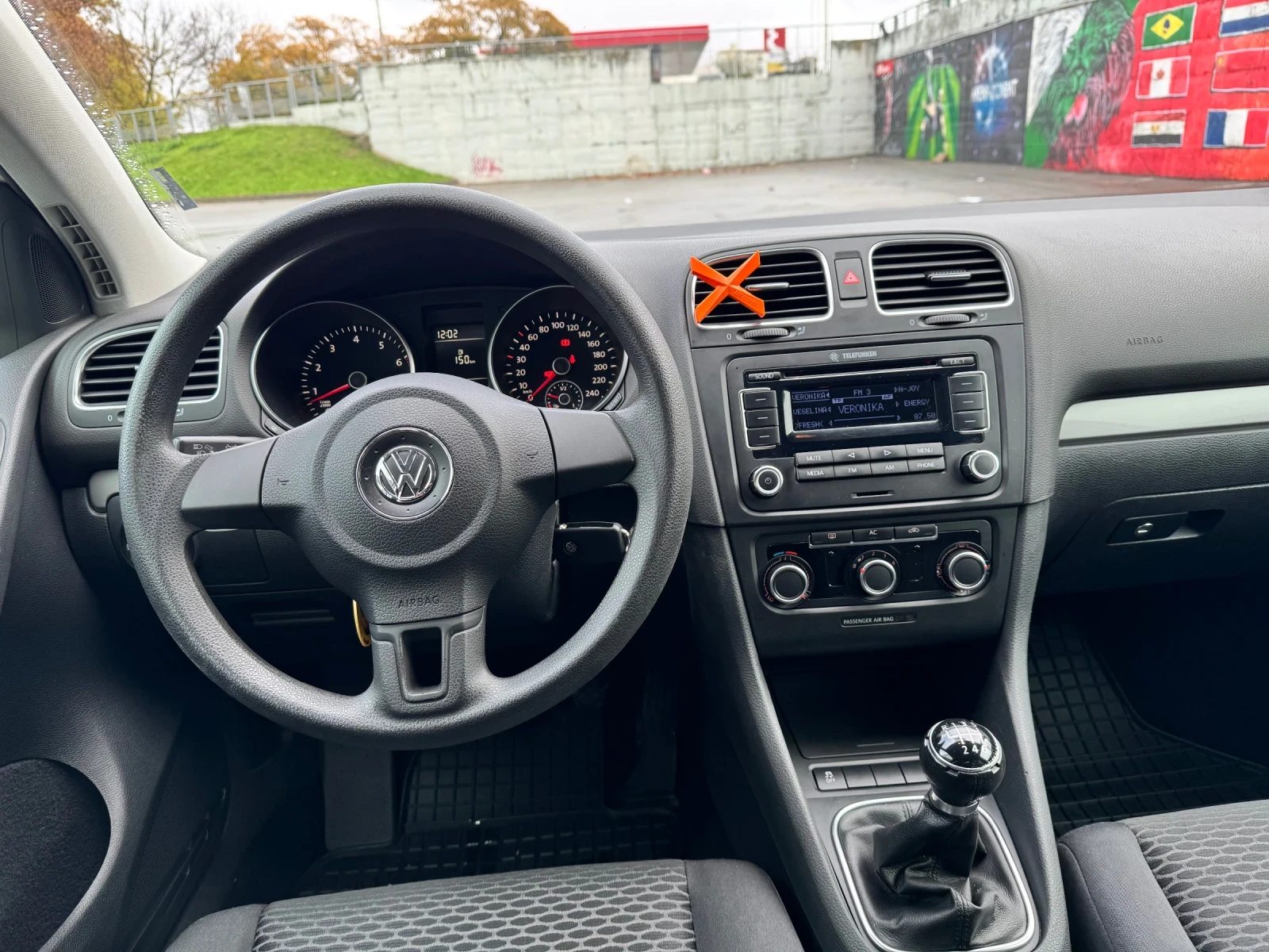 VW Golf 1.2TSI 105к.с - изображение 9