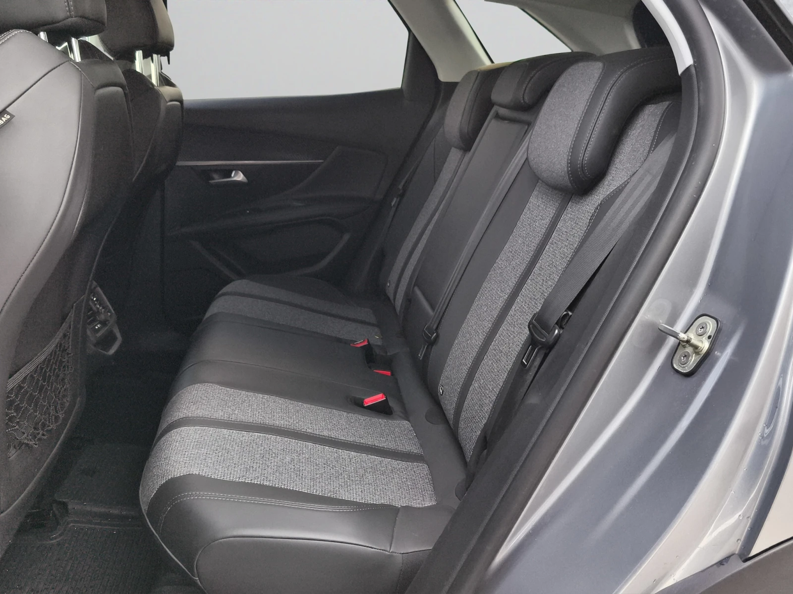 Peugeot 3008 ALLURE 1.6 e-HDi 120 BVM6//1706292 | Mobile.bg � ����������� 12