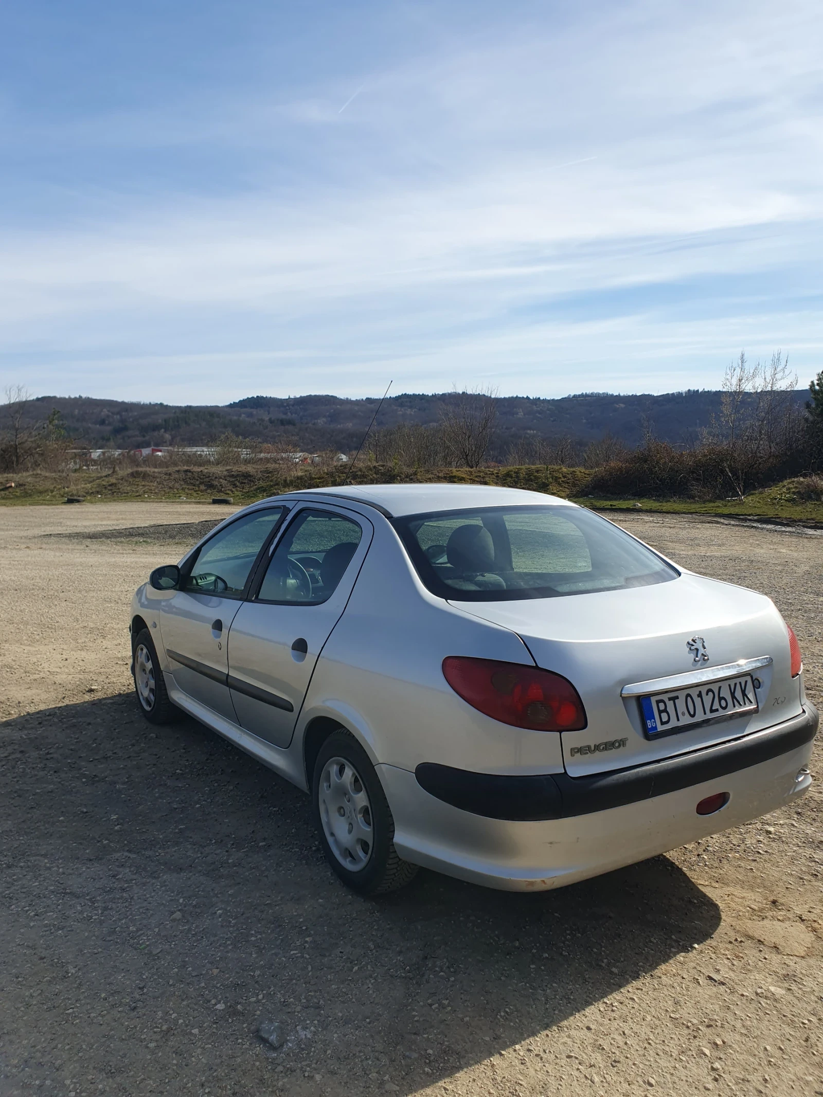 Peugeot 206  1.4 бензин, снимка 5 - Автомобили и джипове - 53756282