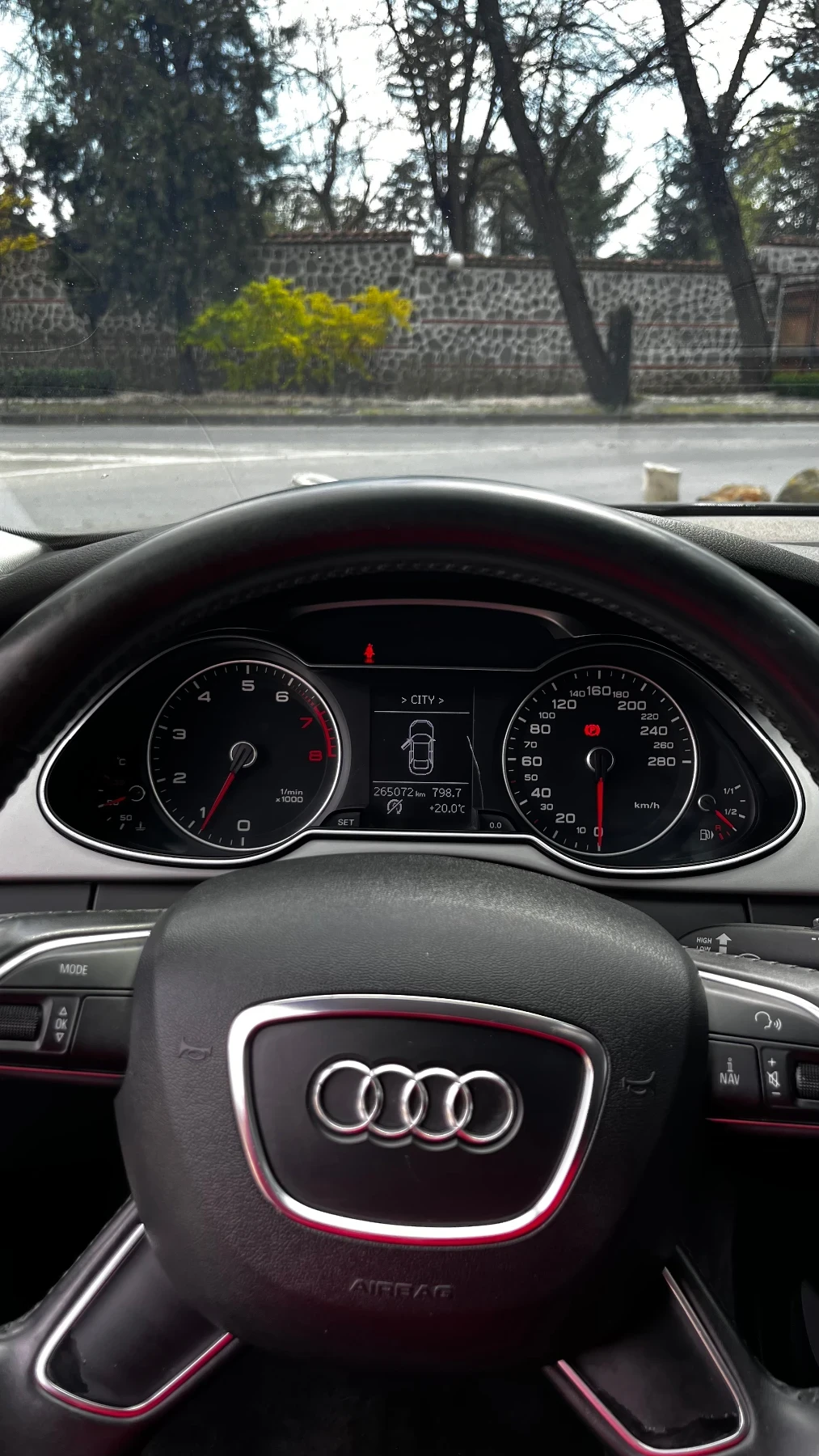 Audi A4 1.8 TFSI, снимка 10 - Автомобили и джипове - 54256746