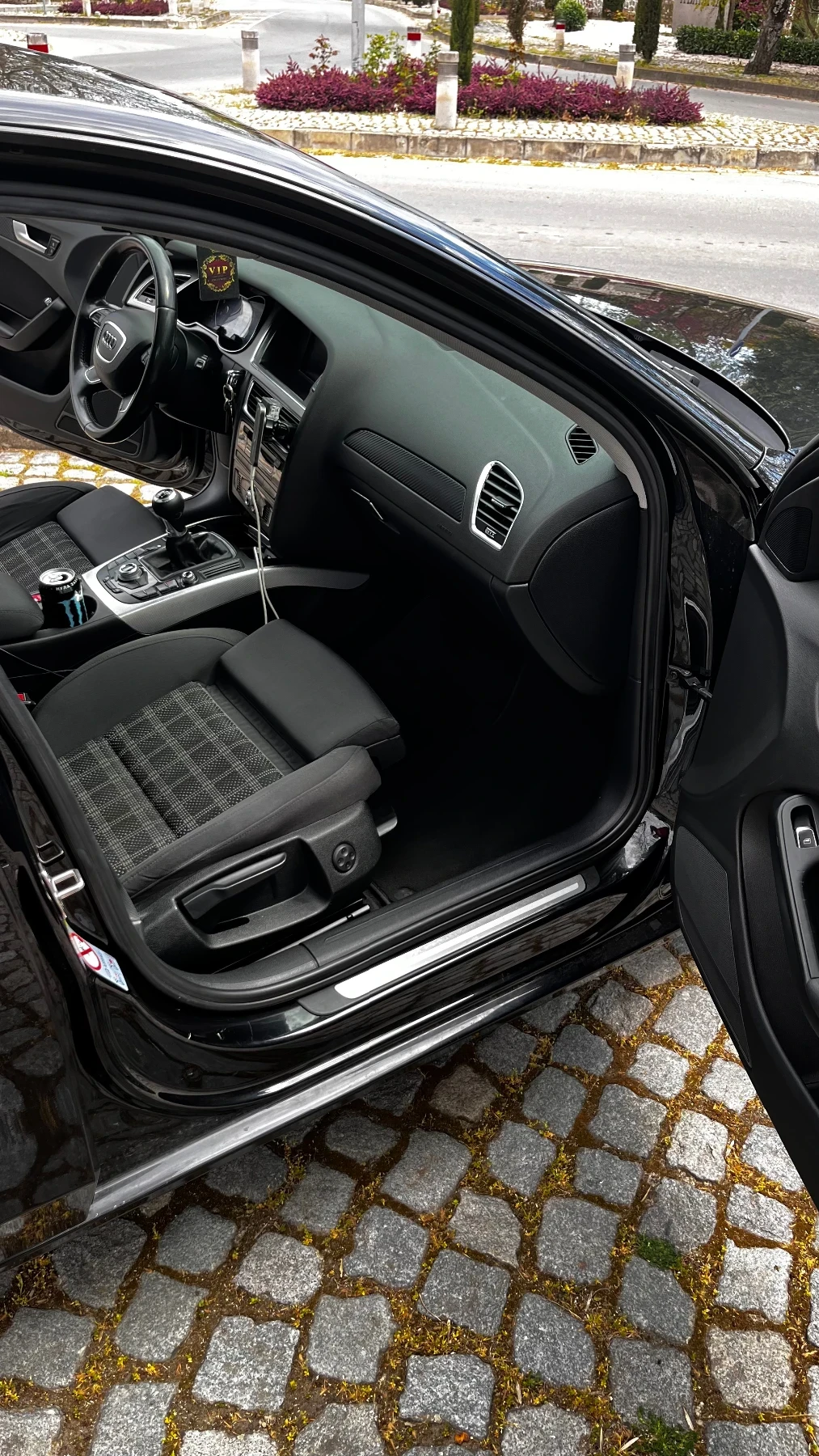 Audi A4 1.8 TFSI, снимка 13 - Автомобили и джипове - 54256746