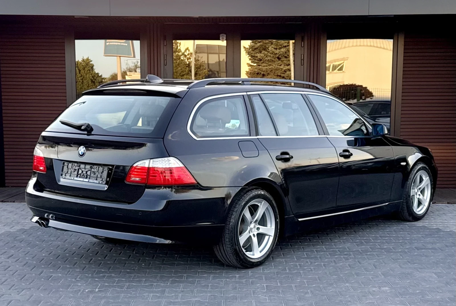 BMW 525 Dynamic Xenon* Navi* �������* ������ | Mobile.bg � ����������� 4