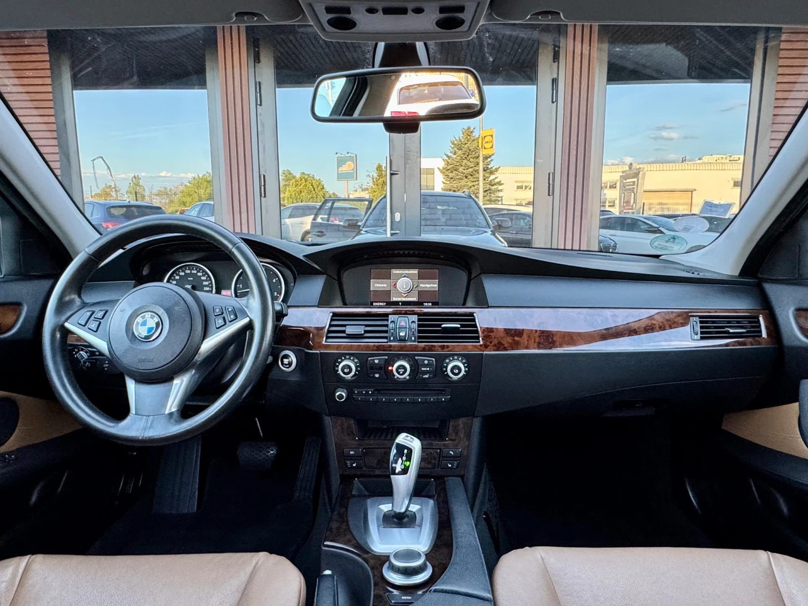 BMW 525 Dynamic Xenon* Navi* �������* ������ | Mobile.bg � ����������� 11