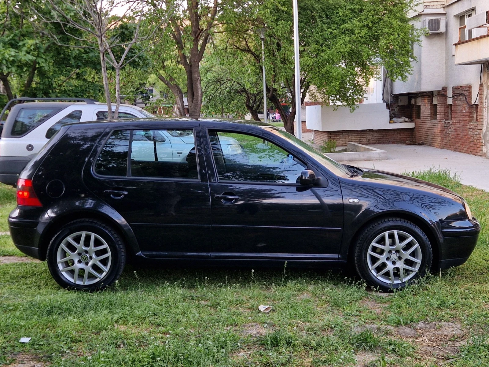 VW Golf 1.9TDI 90к.с., снимка 2 - Автомобили и джипове - 54404054