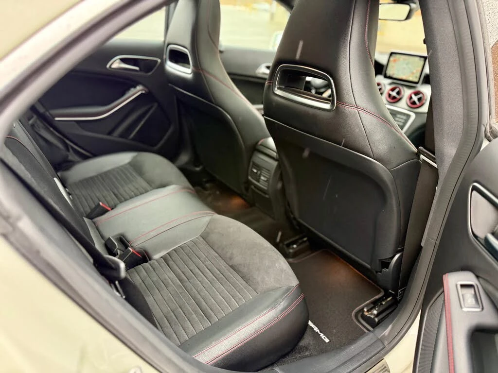 Mercedes-Benz CLA 45 AMG CARBON/KEYLESS/NAVI/KAMEPA, снимка 15 - Автомобили и джипове - 54529440