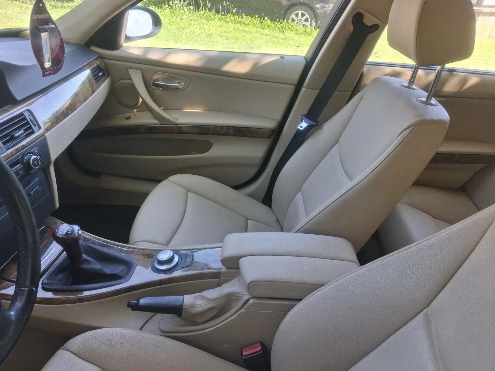 BMW 318, снимка 8 - Автомобили и джипове - 54681514