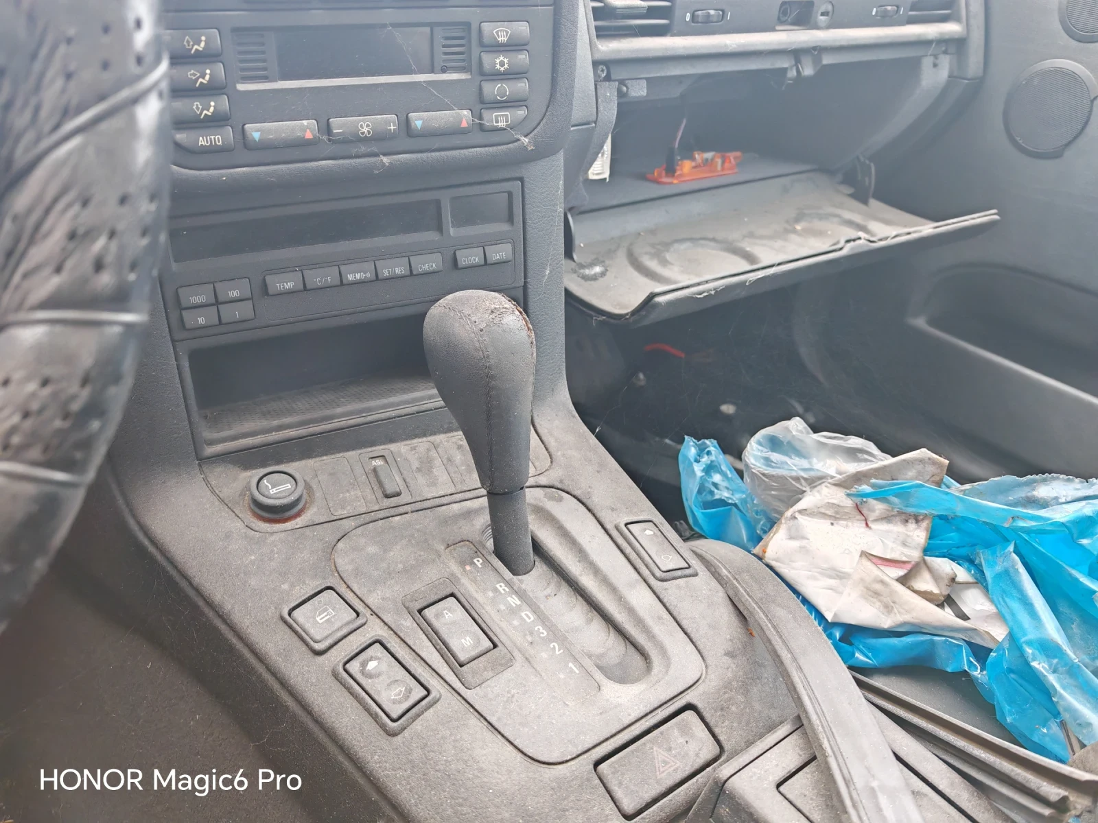 BMW 323 323is, снимка 6 - Автомобили и джипове - 54715420