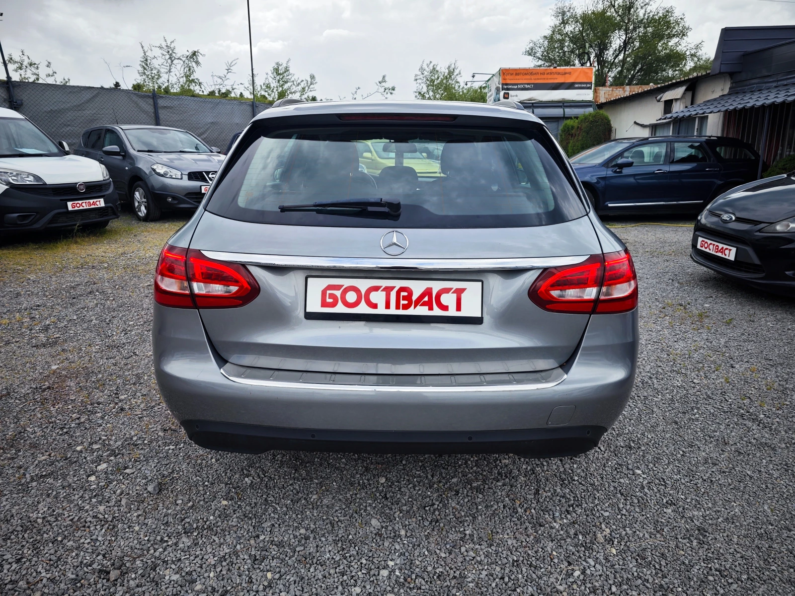 Mercedes-Benz C 180 1.6 CDi , снимка 4 - Автомобили и джипове - 54751898
