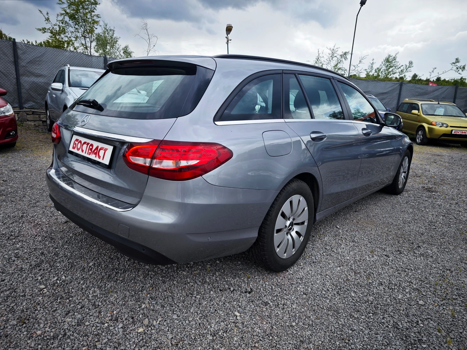 Mercedes-Benz C 180 1.6 CDi , снимка 5 - Автомобили и джипове - 54751898