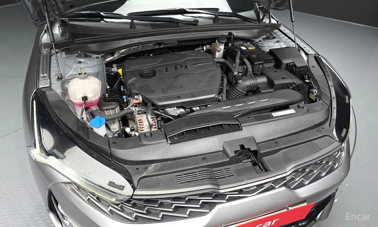 Kia K5 2.0* LPI* ПОДГРЕВ* КАМЕРА* LANE* ASSIST* КЕЙЛЕС* , снимка 16 - Автомобили и джипове - 54879980