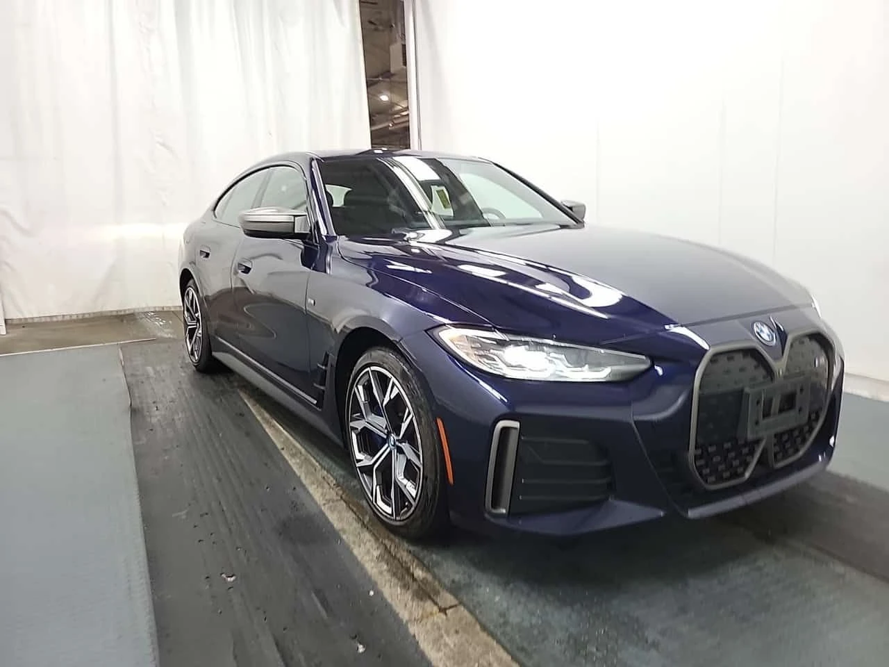 BMW i4 * M50 * CARFAX * Един собственик * От BMW * 