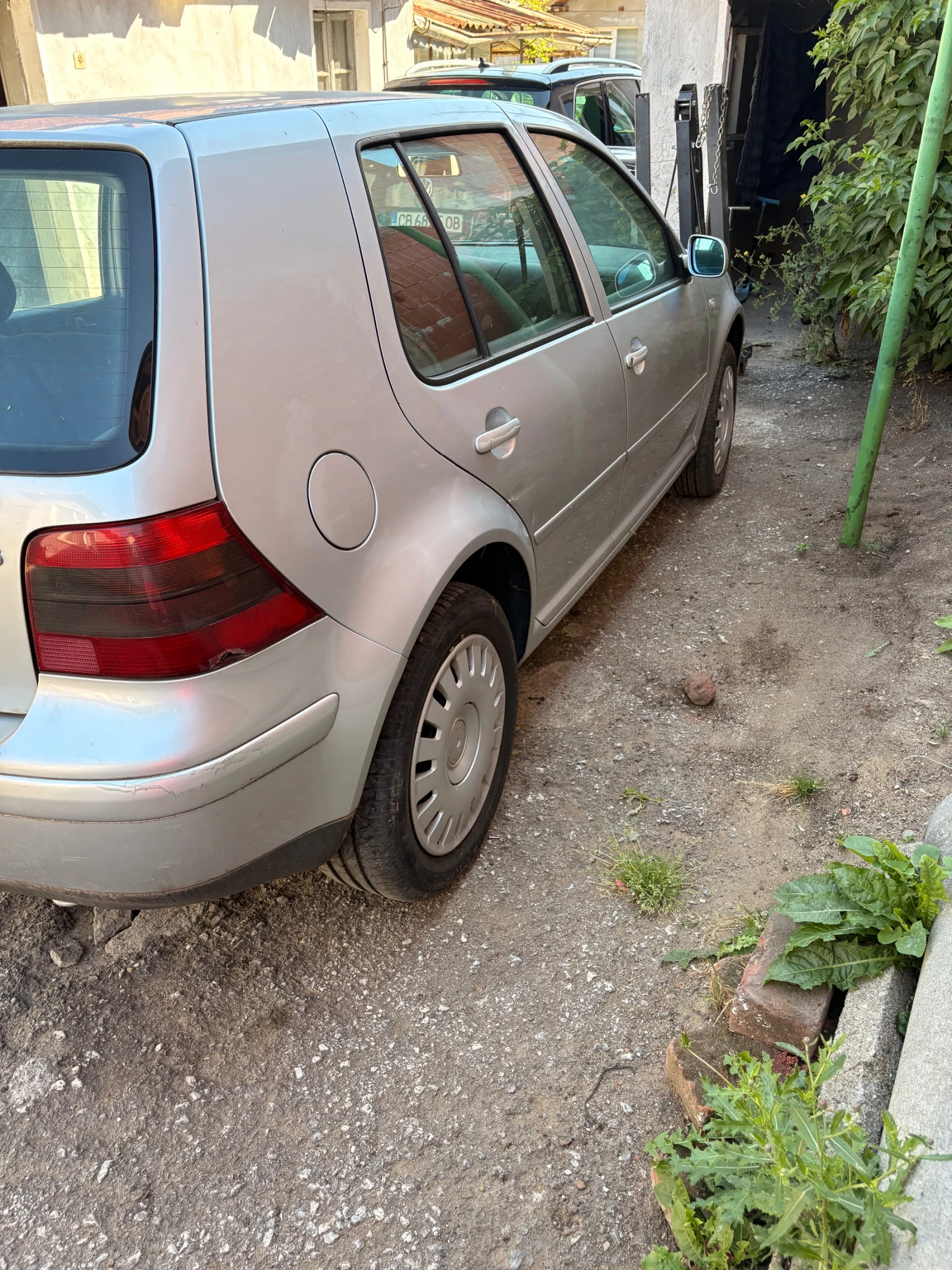 VW Golf, снимка 2 - Автомобили и джипове - 55291861
