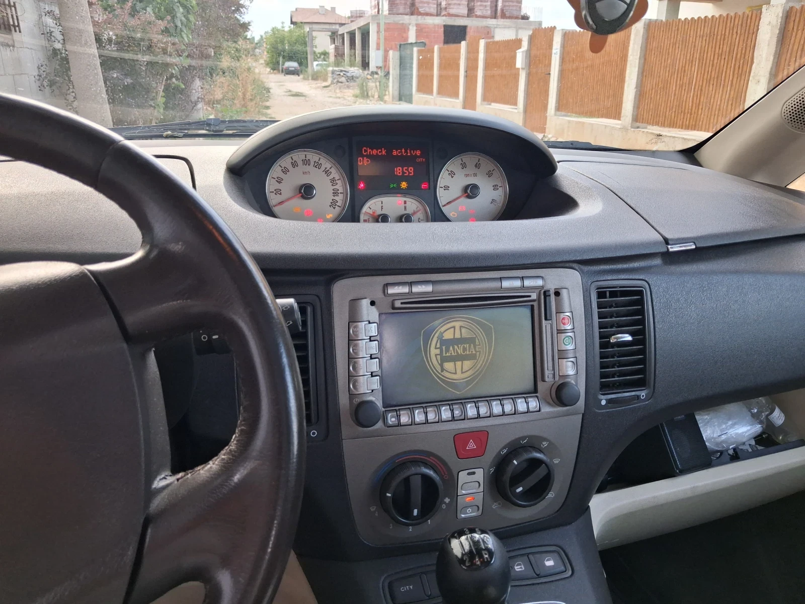 Lancia Musa, снимка 6 - Автомобили и джипове - 55657499