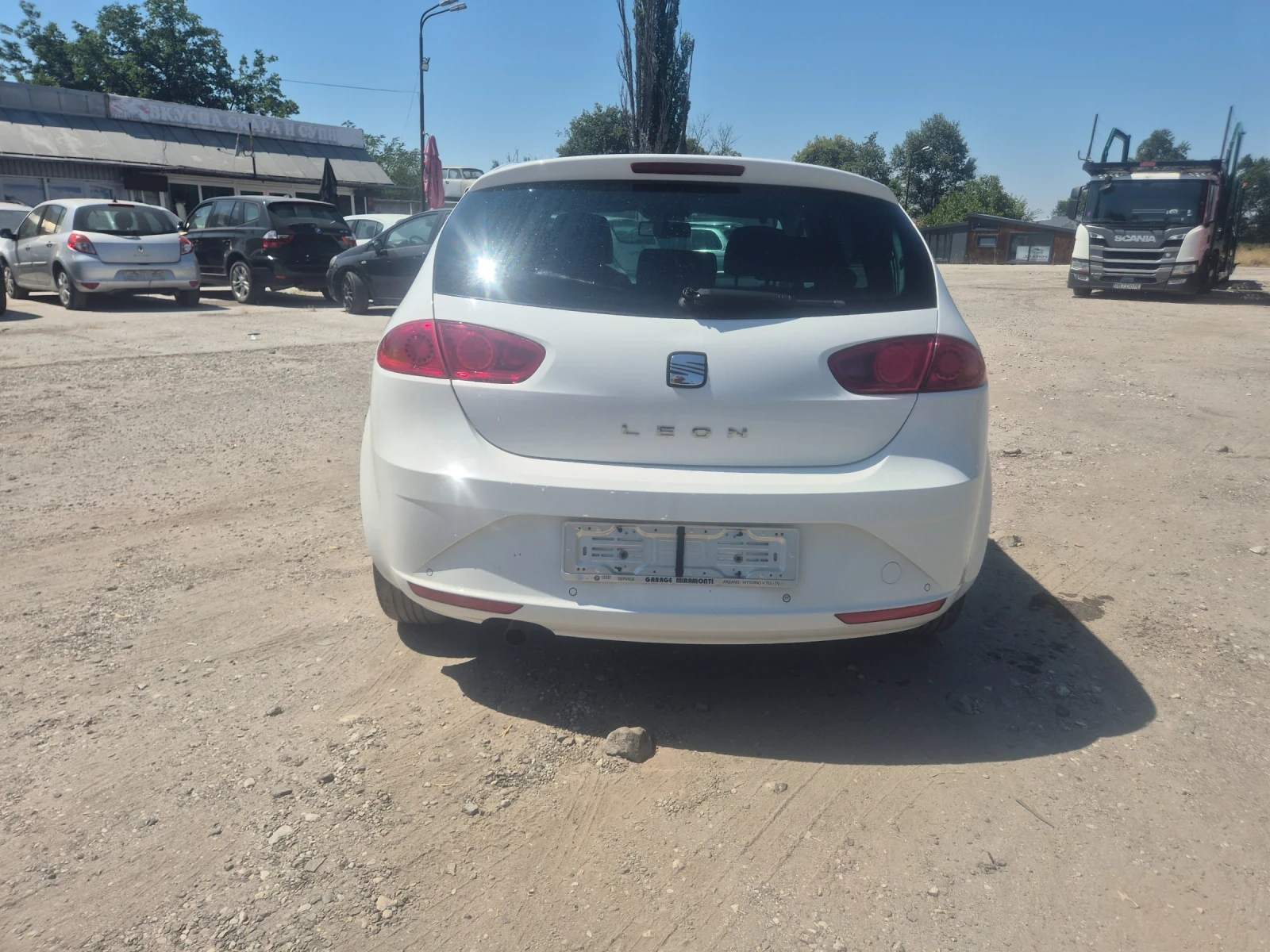 Seat Leon 1.6TDI, 105к.с., снимка 6 - Автомобили и джипове - 55737929