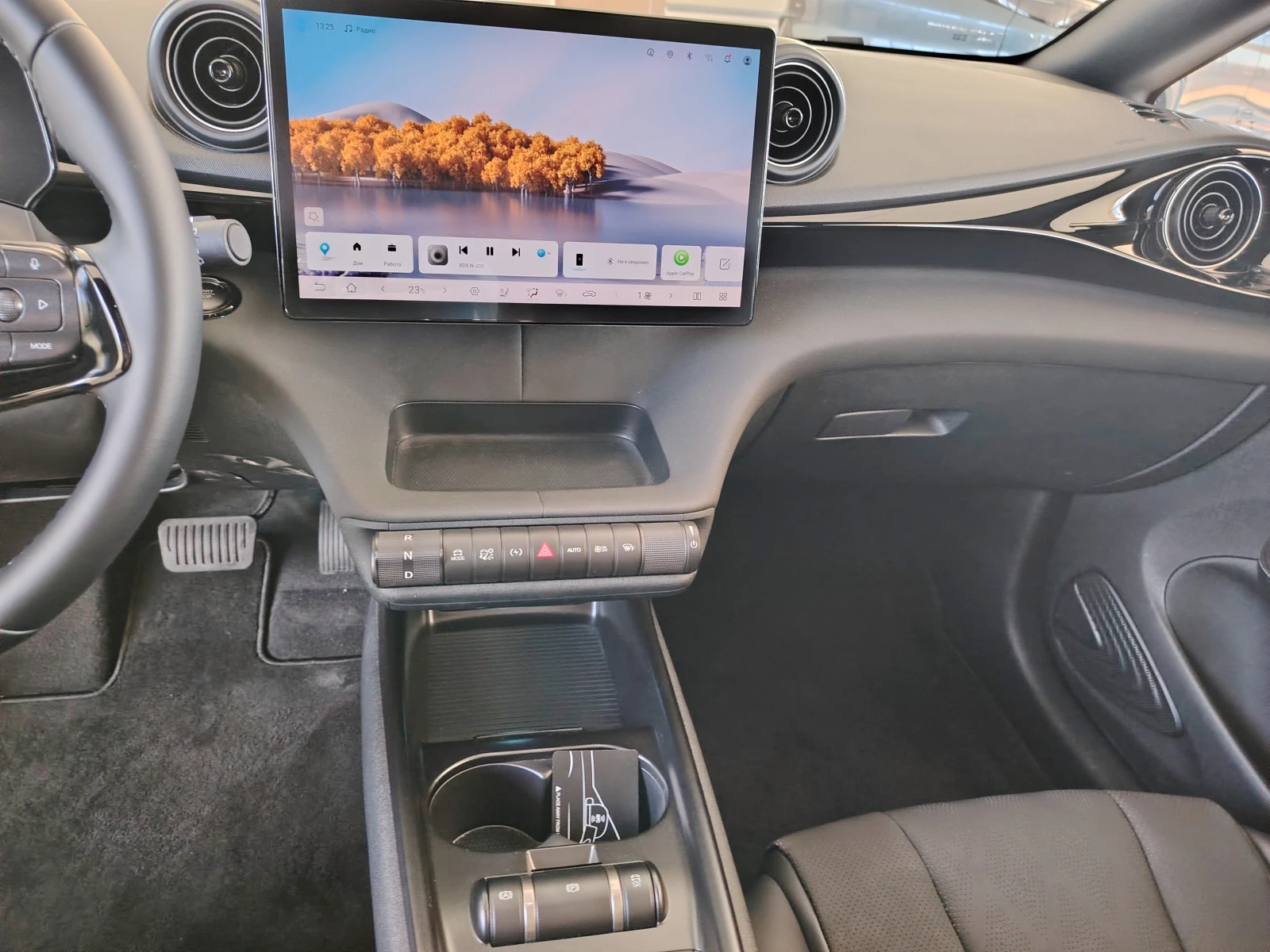 BYD Dolphin 60kWh Design 204 кс., снимка 14 - Автомобили и джипове - 56130133