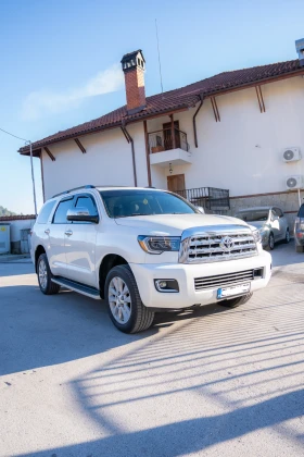 Toyota Sequoia 5.7 ГАЗ 4х4 PLATINUM, снимка 3