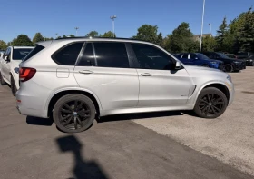BMW X5 35I * M ПАКЕТ * ОБДУХВАНЕ * SOFT CLOSE * HEAD UP *, снимка 2
