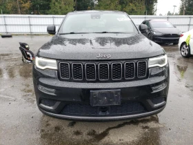 Jeep Grand cherokee OVERLAND* Дистроник* Harman* Пано* 8ZF* Oбдух* , снимка 1