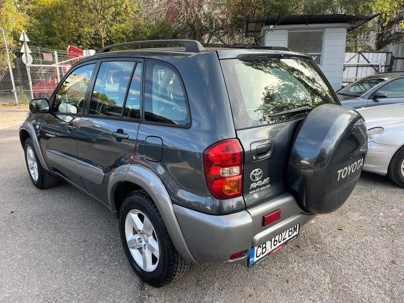 Toyota Rav4 2.0 D4D 4x4, снимка 4 - Автомобили и джипове - 47623698