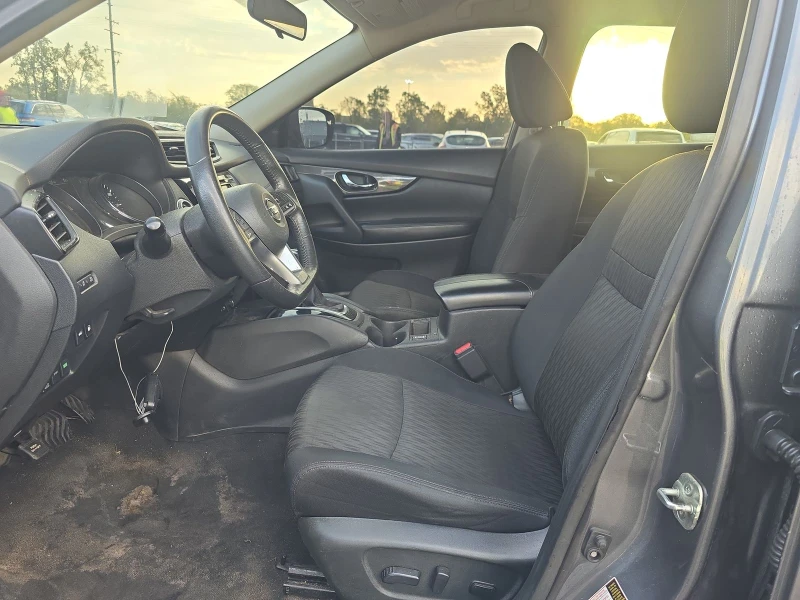 Nissan Rogue SV* 4x4* Keyless* Camera* , снимка 7 - Автомобили и джипове - 48360829